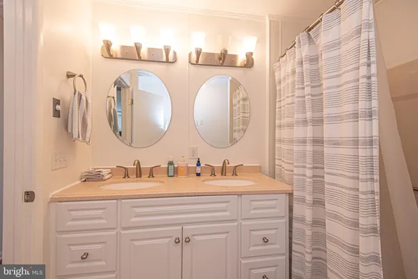 $649,900 | 60 Clubhouse Drive, Ocean Pines, MD 21811