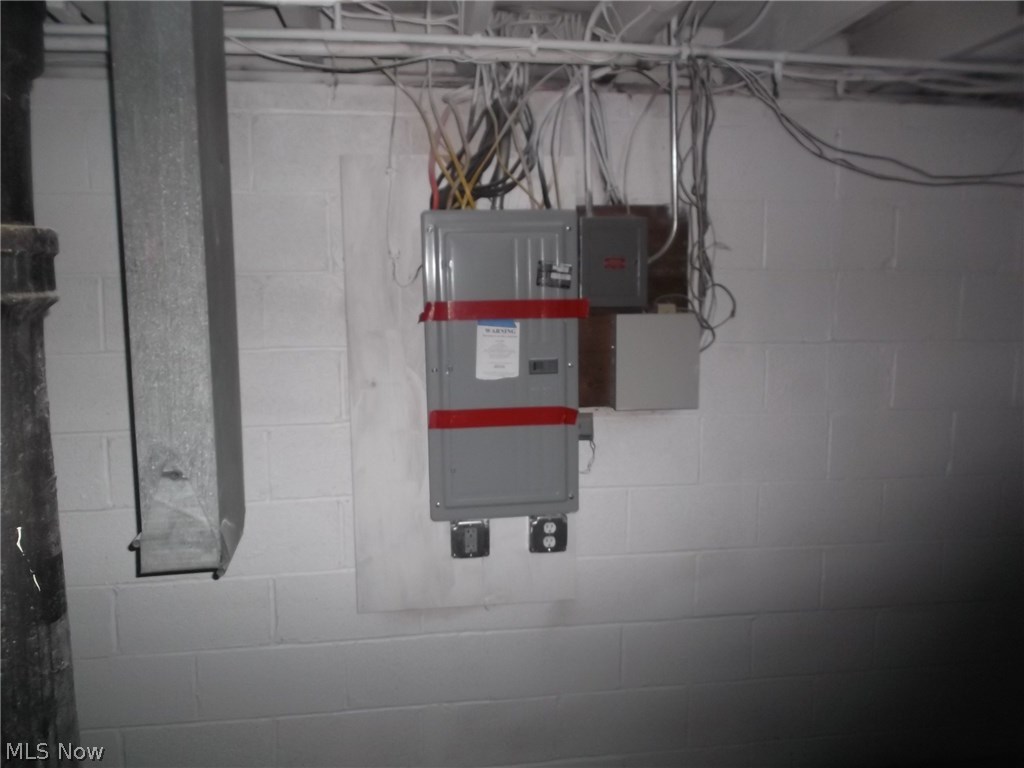 3586 Atherstone Road Cleveland, OH 44121 - Photo 19 of 28 Gallery Image 19