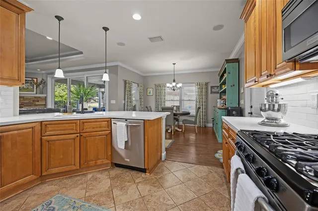 $599,000 | 17640 Northwest 253rd Drive, High Springs, FL 32643