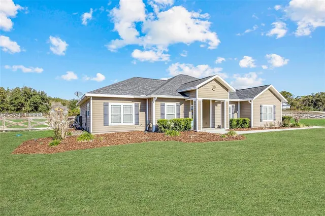 $599,000 | 17640 Northwest 253rd Drive, High Springs, FL 32643