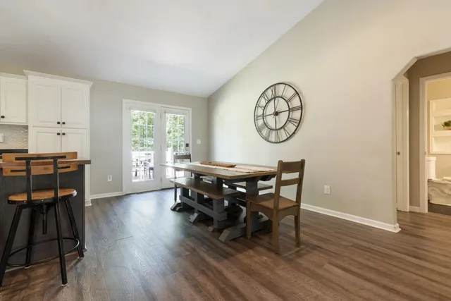 $369,000 | 21 Hilltop Drive, Winchester, TN 37398