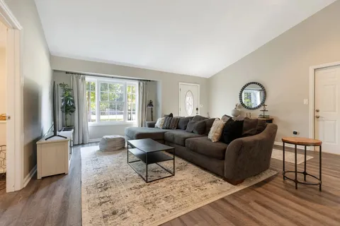 $369,000 | 21 Hilltop Drive, Winchester, TN 37398