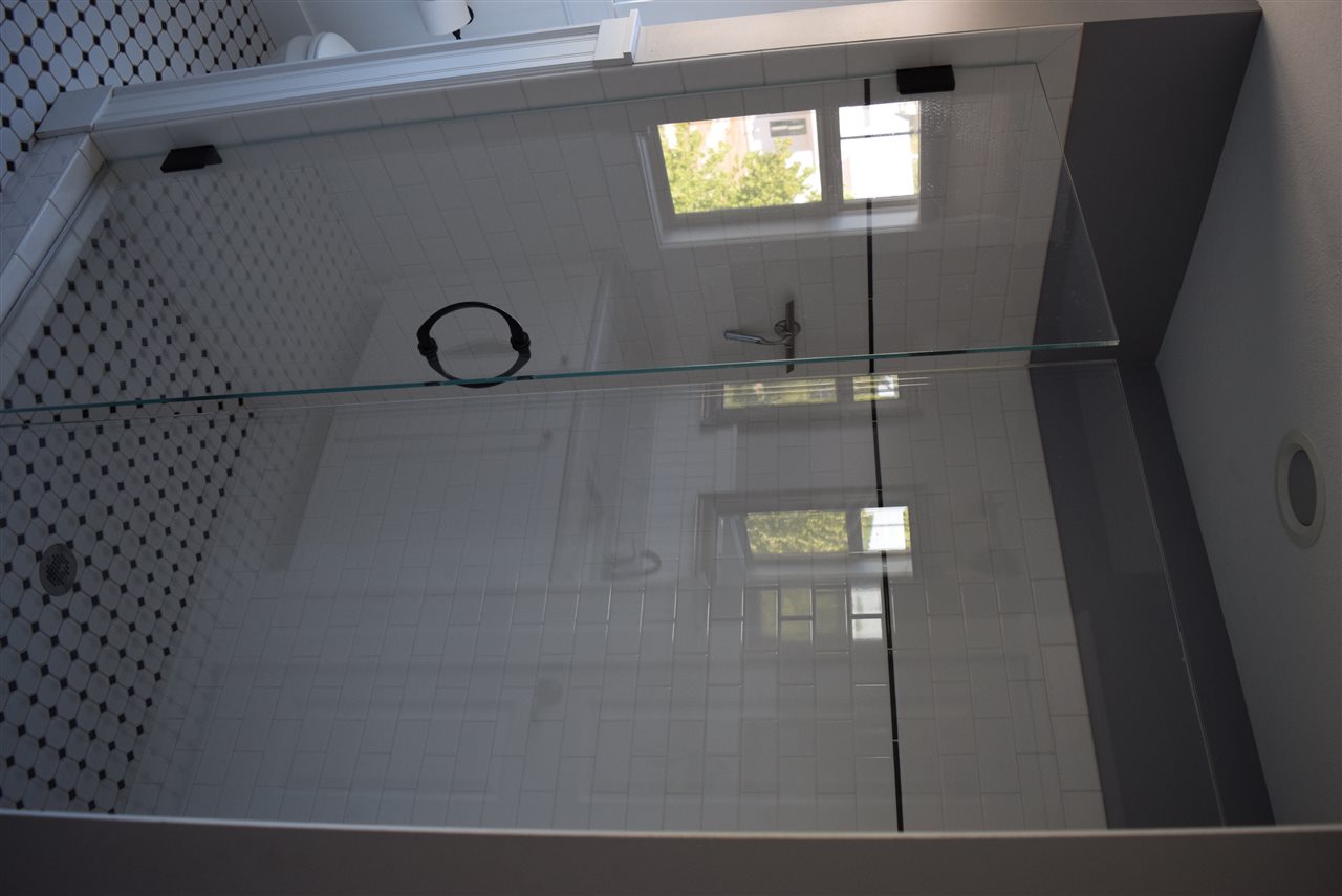 10731 Shrewbury Road Traverse City, MI 49684 - Photo 6 of 7 1833450-5.JPG
