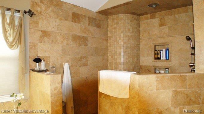 46836 Wareham Canton, MI 48187 - Photo 19 of 25 Master Shower Area.jpg