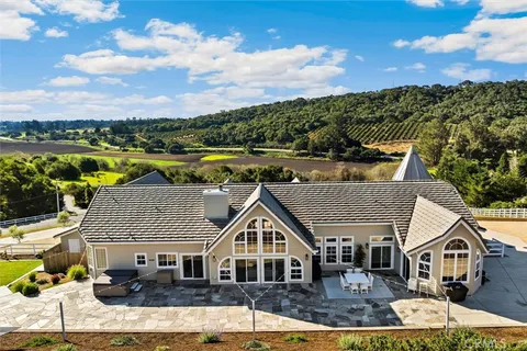 $2,650,000 | 172 Falcon Crest Drive, Arroyo Grande, CA 93420