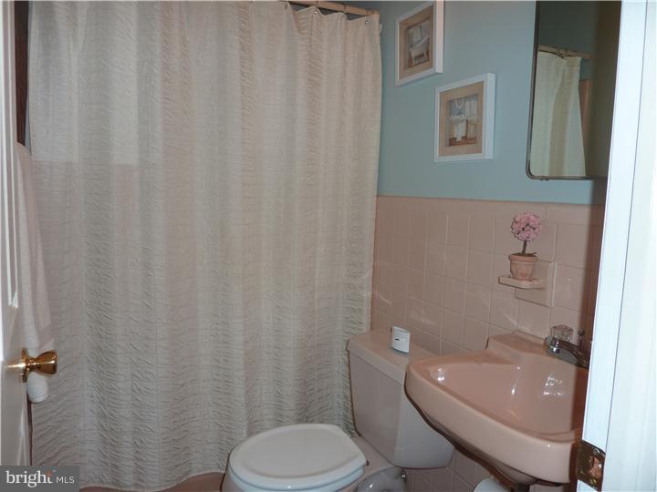 405 Wayland Road Cherry Hill, NJ 08034 - Photo 20 of 20 Bathroom
