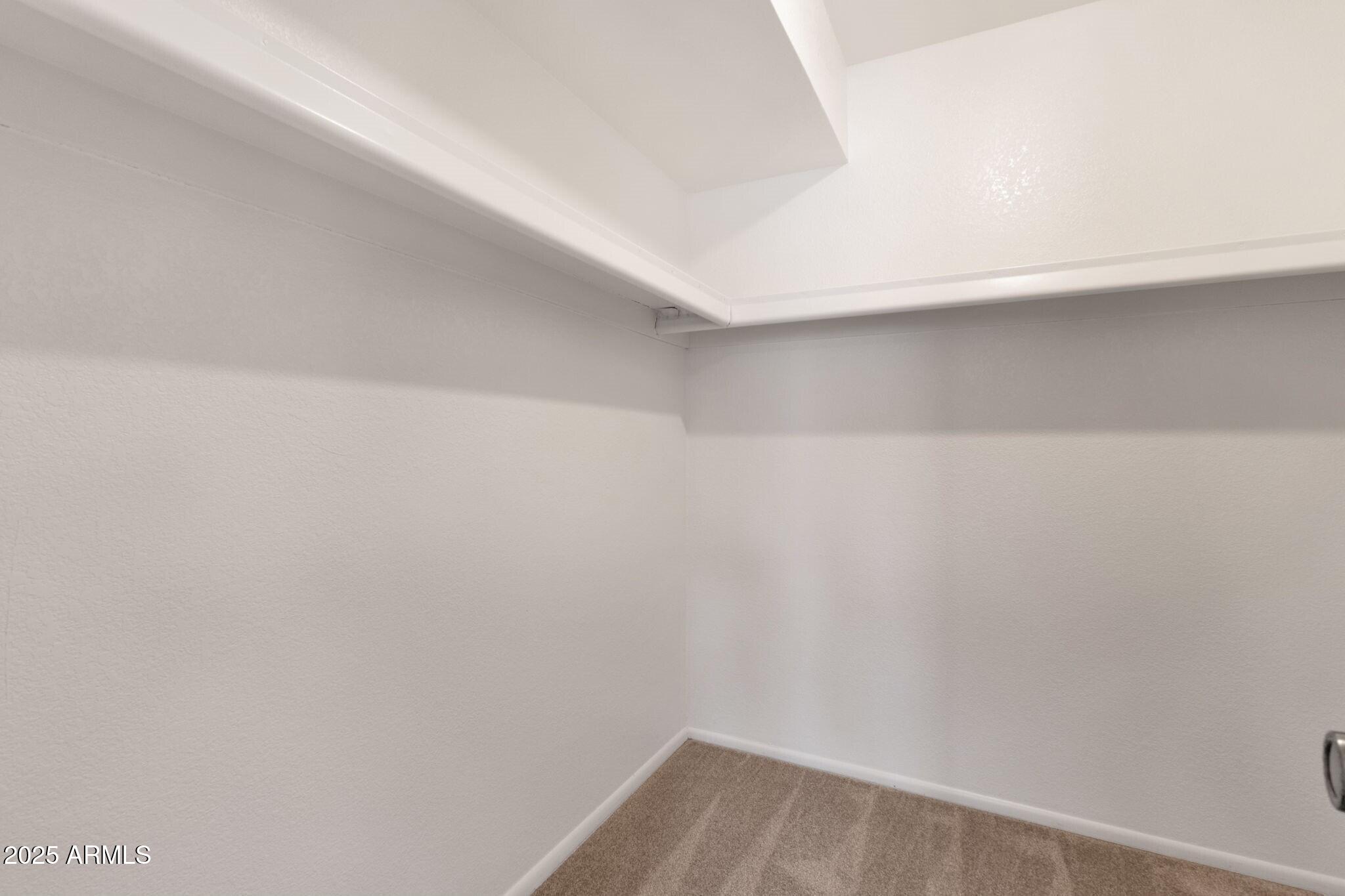 2530 East Wagoner Road Phoenix, AZ 85032 - Photo 22 of 35 a view of small space