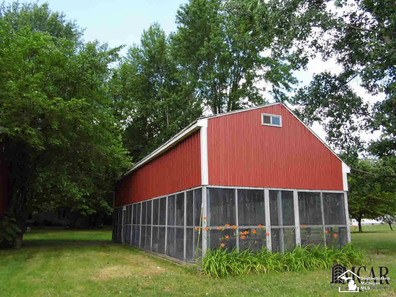 2091 Wells Road Dundee, MI 48131 - Photo 8 of 10