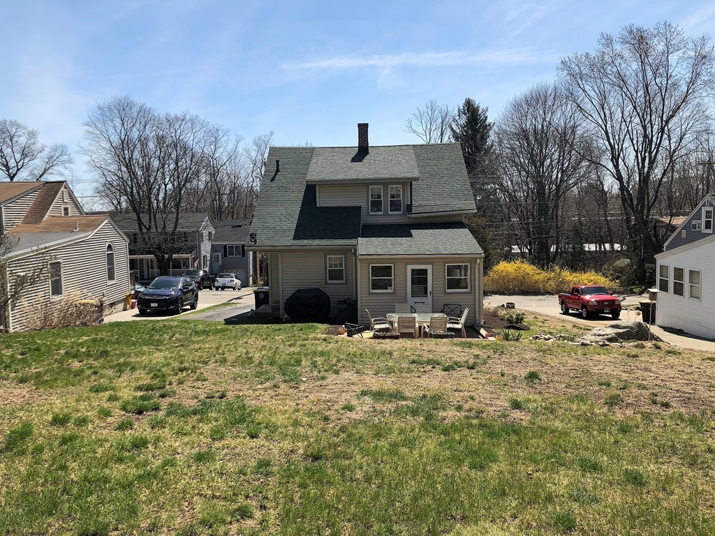 18 Sumner Road Weymouth, MA 02189 - Photo 6 of 30 Gallery Image 6