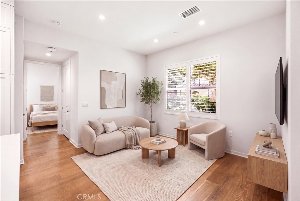 753 Spring Garden Irvine, CA 92618 - Photo 6 of 18 Virtual Staging