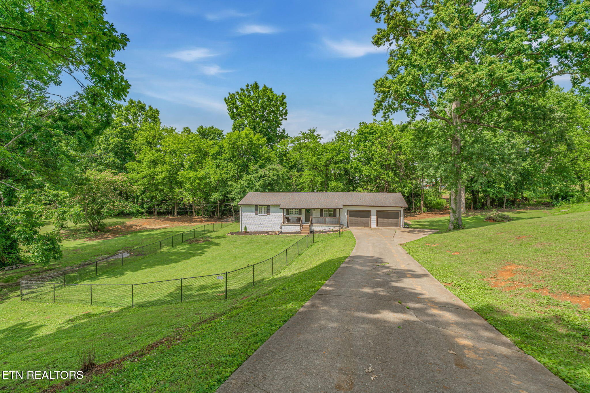 7325 Evanel Way Powell, TN 37849 - Photo 3 of 33 4-web-or-mls-7325 Evanel Way-2