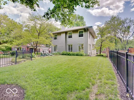 $729,900 | 27 West 46th Street, Indianapolis, IN 46208
