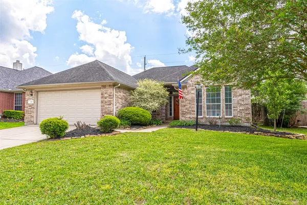 $2,275 | 7519 Stonesfield Place, Spring, TX 77389