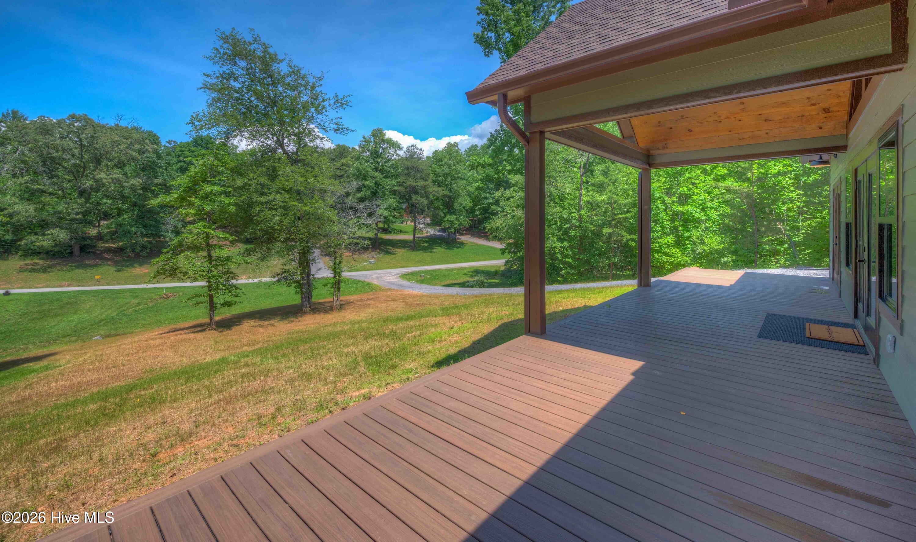 243 Butterball Boulevard Murphy, NC 28906 - Photo 4 of 32