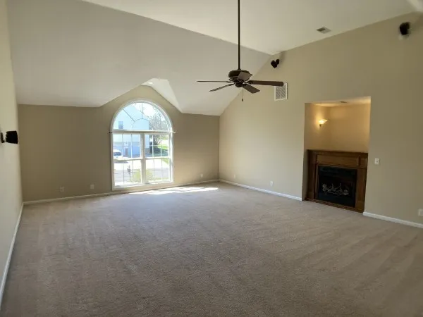 $2,100 | 2491 Old Timber Court, Clarksville, TN 37042