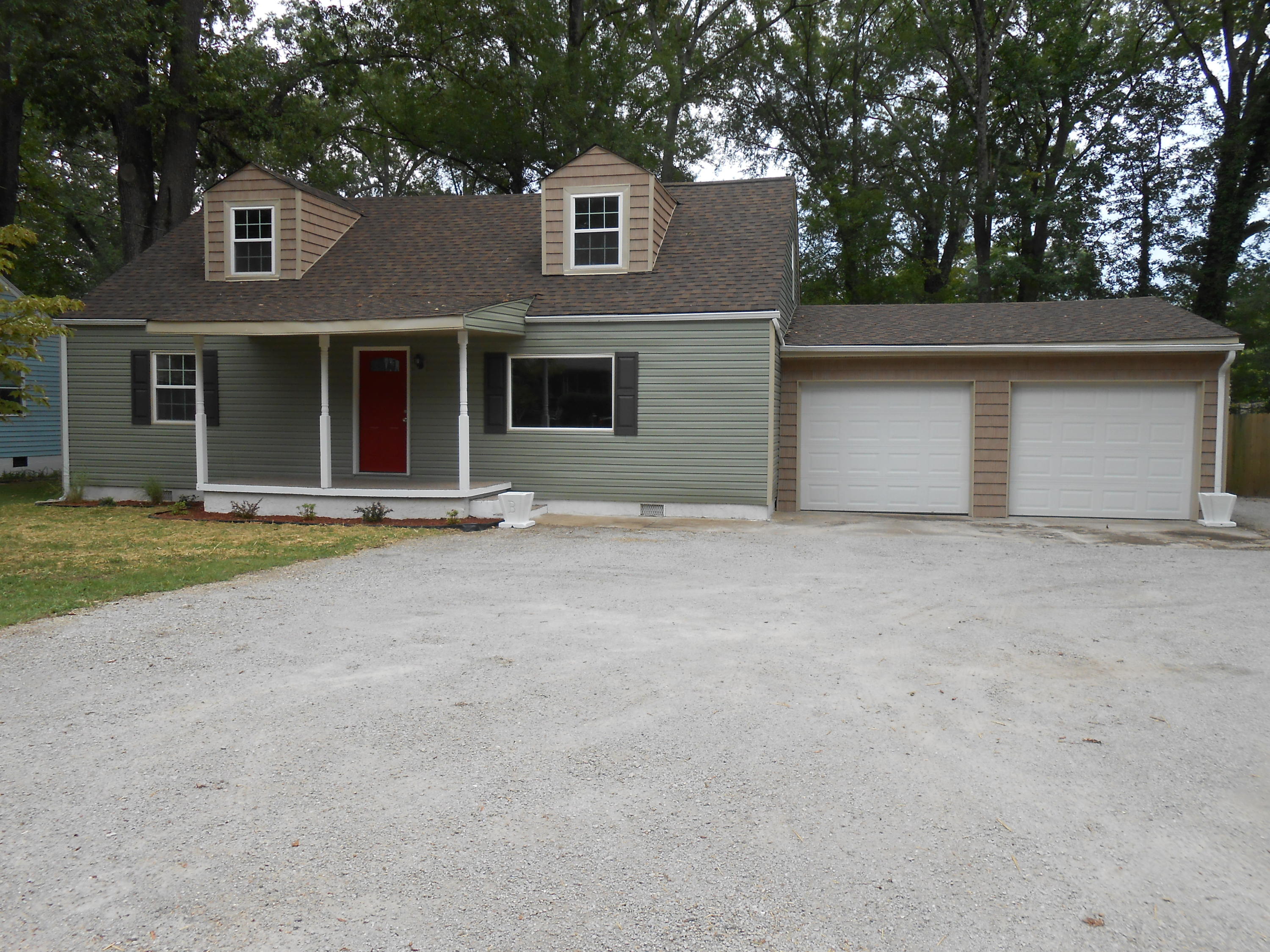 110 North Moore Road Chattanooga, TN 37411 - Photo 2 of 37 063