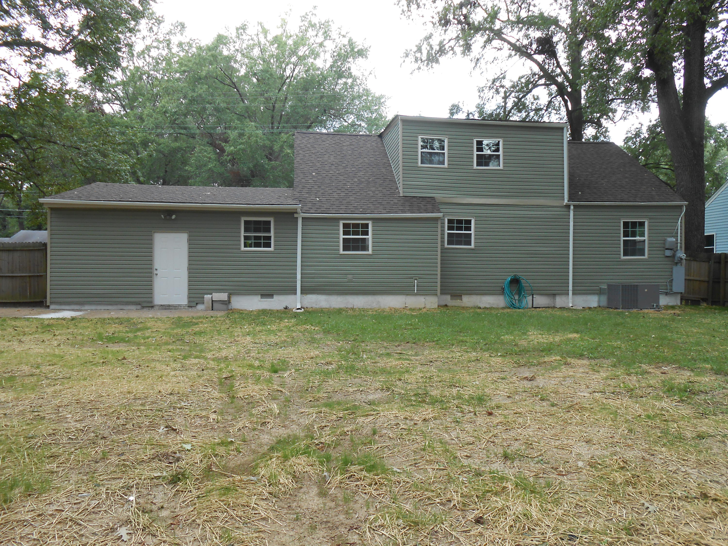 110 North Moore Road Chattanooga, TN 37411 - Photo 31 of 37 048