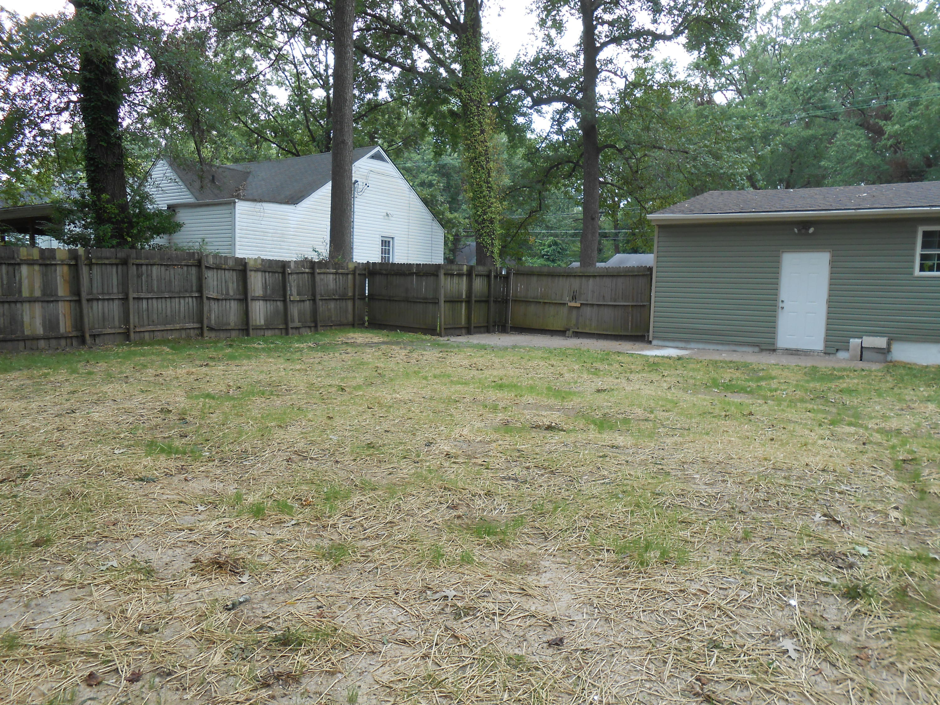 110 North Moore Road Chattanooga, TN 37411 - Photo 33 of 37 049