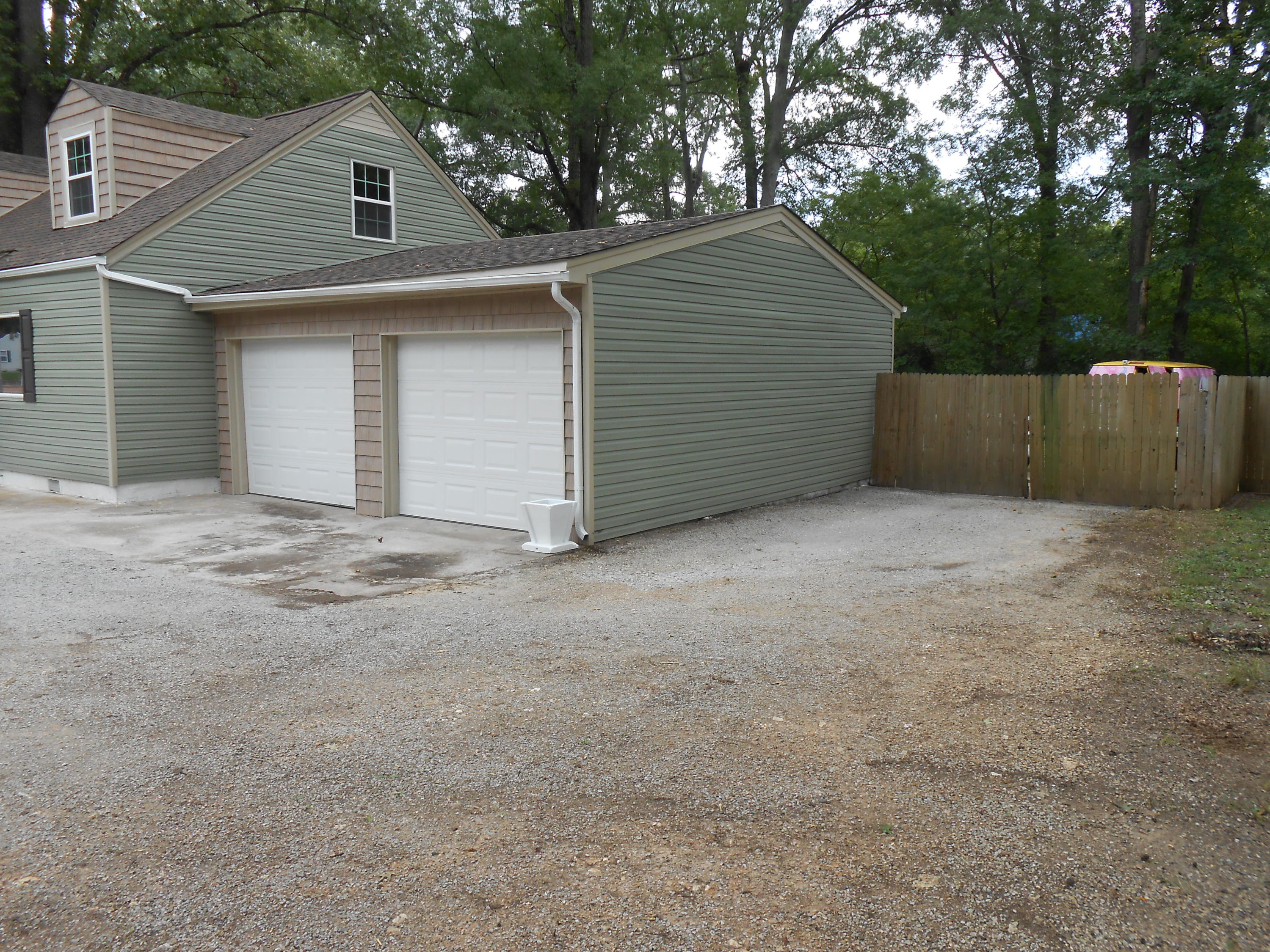 110 North Moore Road Chattanooga, TN 37411 - Photo 36 of 37 057