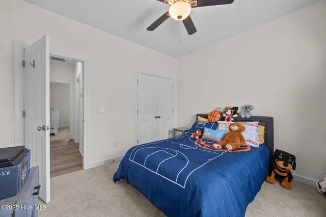 $489,000 | 102 Gull Rock View, Coinjock, NC 27923