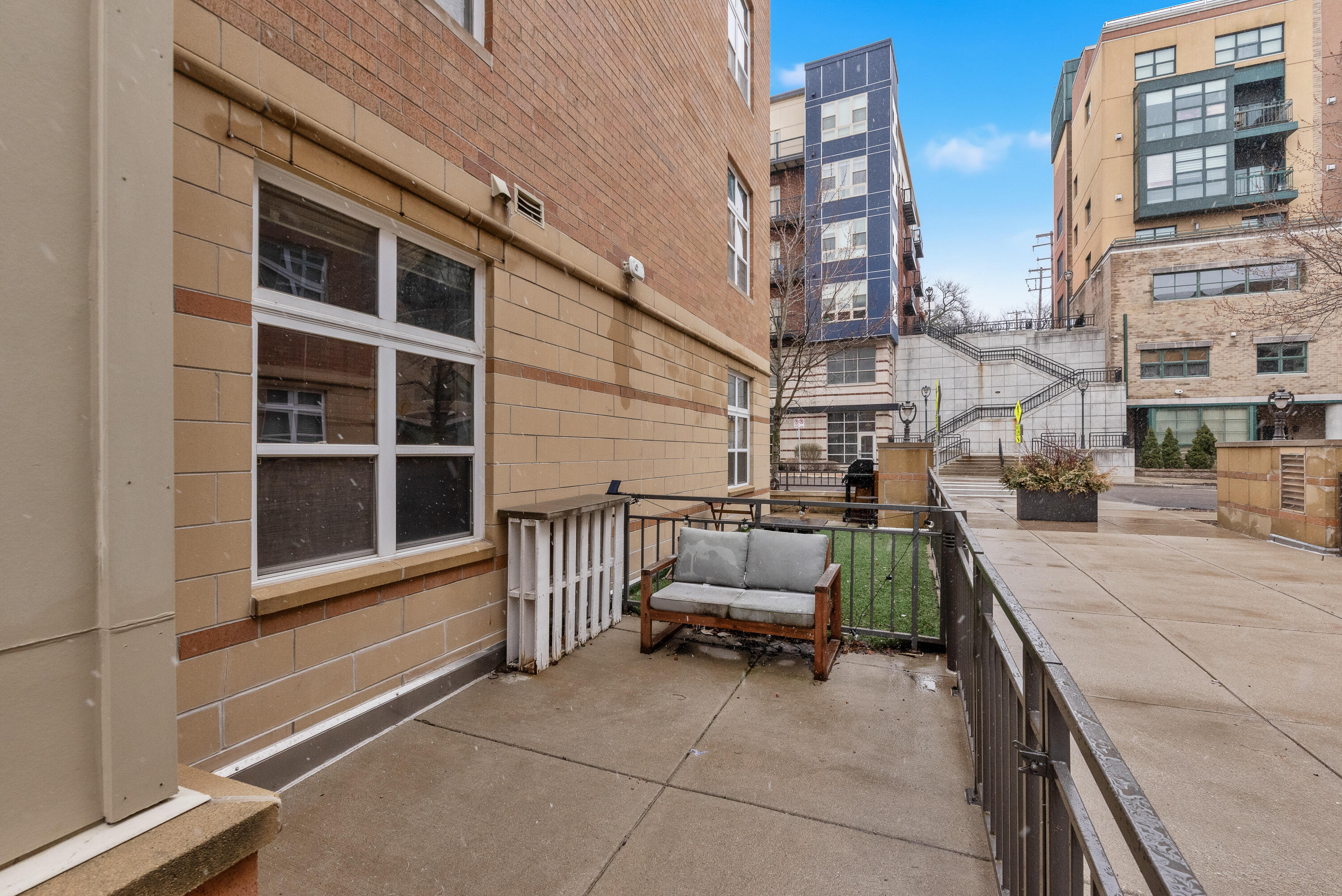 1915 North Water Street, Unit 101 Milwaukee, WI 53202 - Photo 19 of 25 Patio