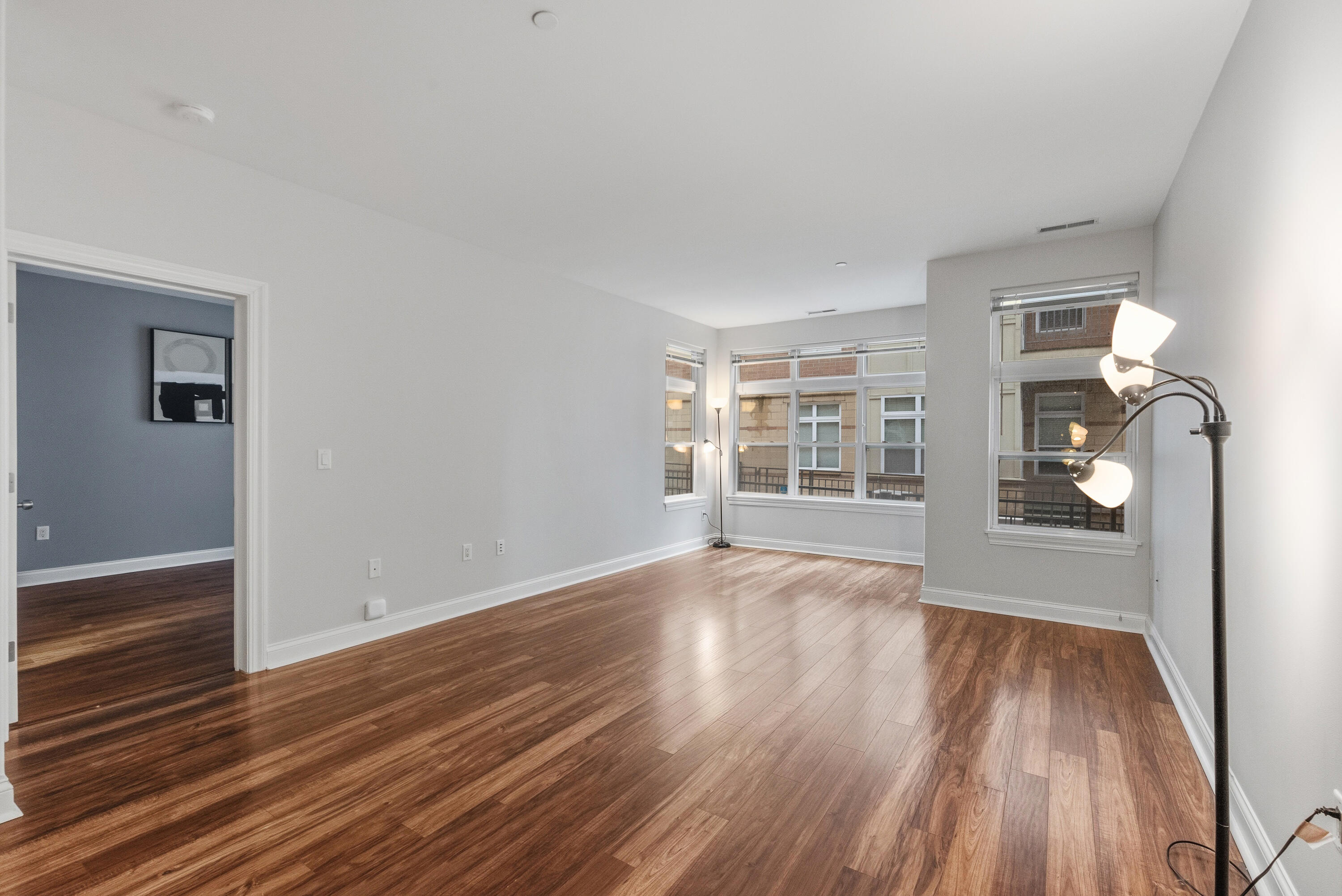 1915 North Water Street, Unit 101 Milwaukee, WI 53202 - Photo 8 of 25 Living Space Area