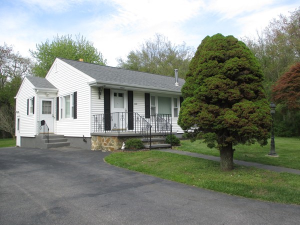 222 Souza Road Tiverton, RI 02878 - Photo 1 of 22 Gallery Image 1