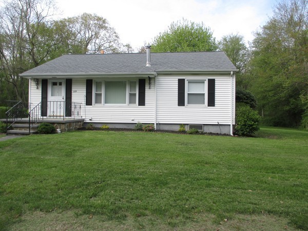 222 Souza Road Tiverton, RI 02878 - Photo 16 of 22 Gallery Image 16