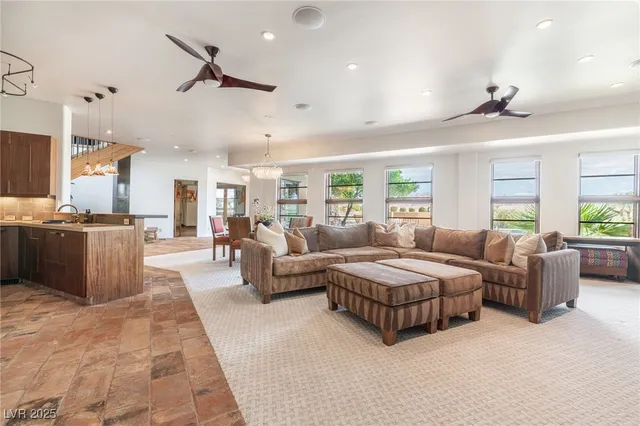 $3,800,000 | 1558 North Harvard Avenue, Washington, UT 84780