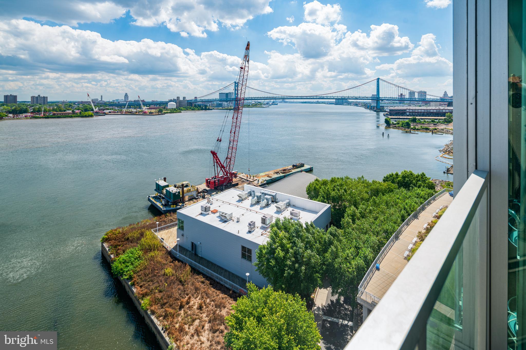 901 North Penn Street, Unit R1802 Philadelphia, PA 19123 - Photo 32 of 32 a view of a lake with sitting area