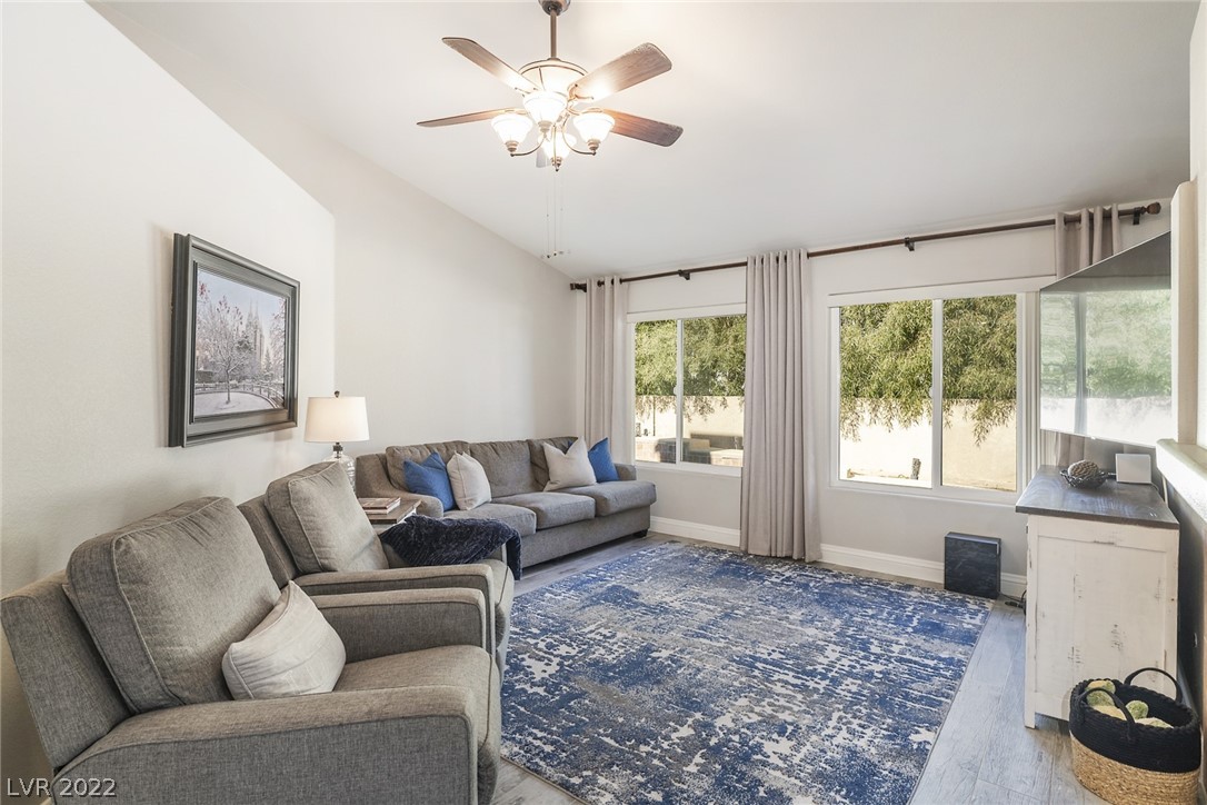 110 Rancho Maderas Way Henderson, NV 89002 - Photo 8 of 40 Gallery Image 8