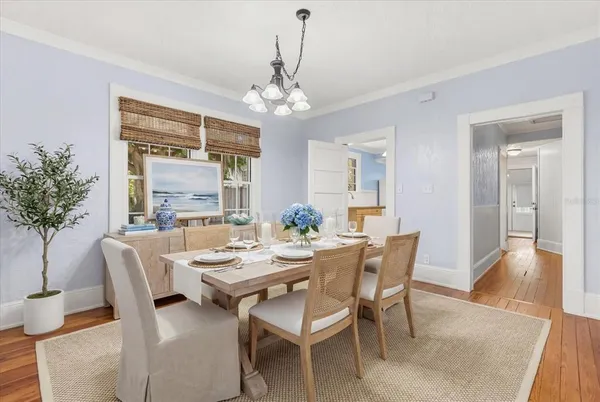 $300,000 | 57 South Trowell Avenue, Umatilla, FL 32784