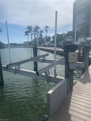 a view of a water fountain