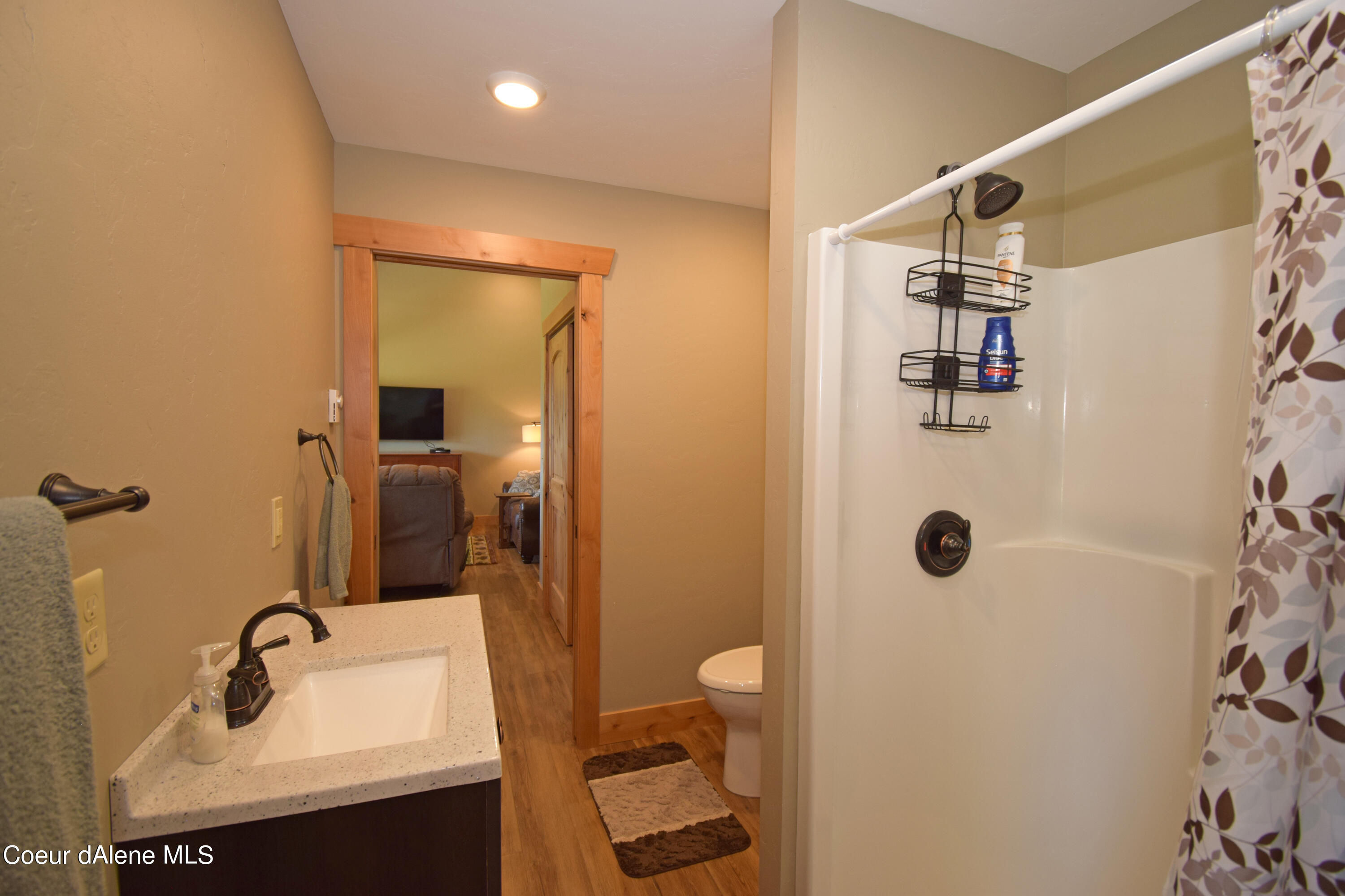 8694 Meadow Creek Road Bonners Ferry, ID 83805 - Photo 9 of 26 Full Bath
