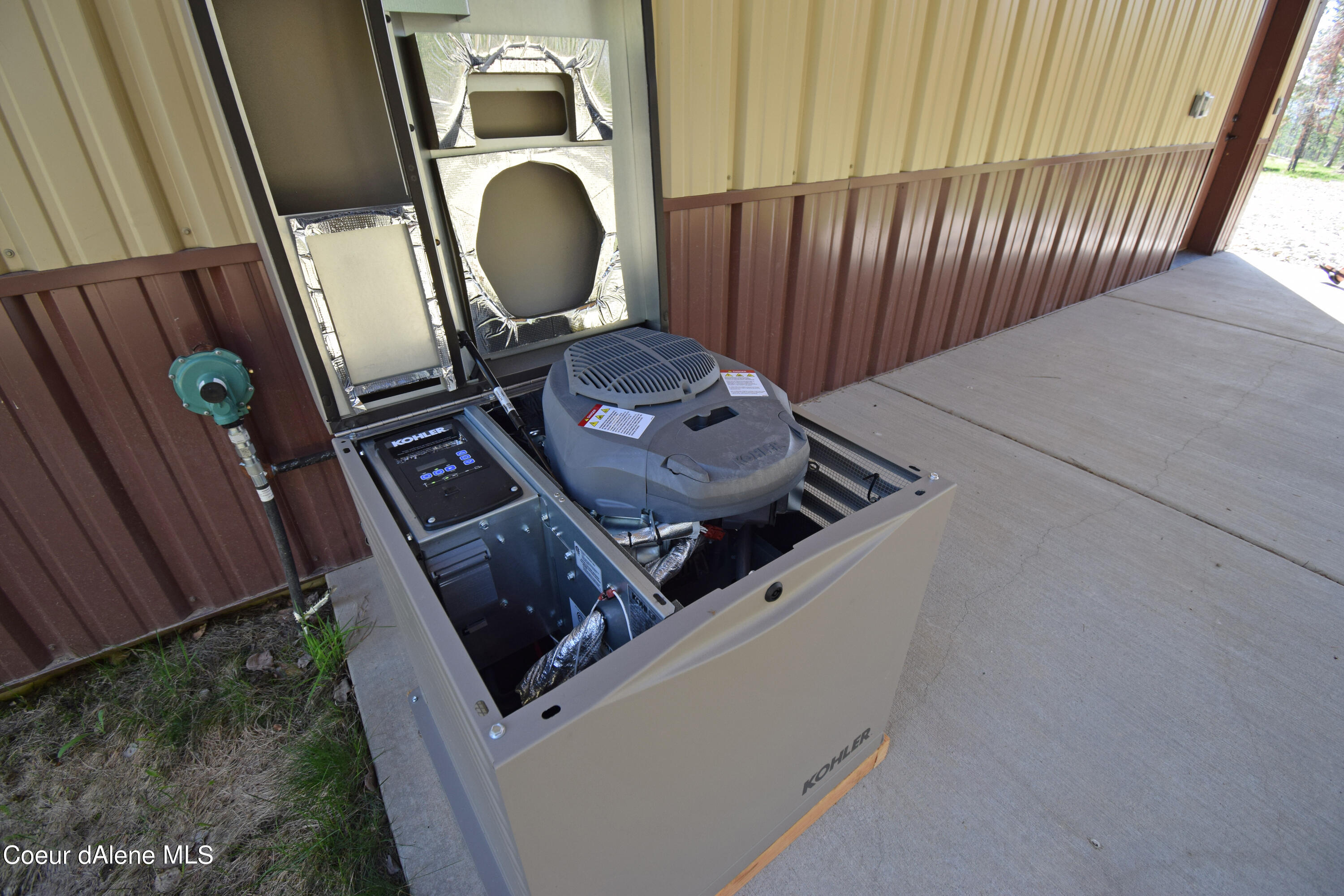8694 Meadow Creek Road Bonners Ferry, ID 83805 - Photo 10 of 26 Backup Propane Generator