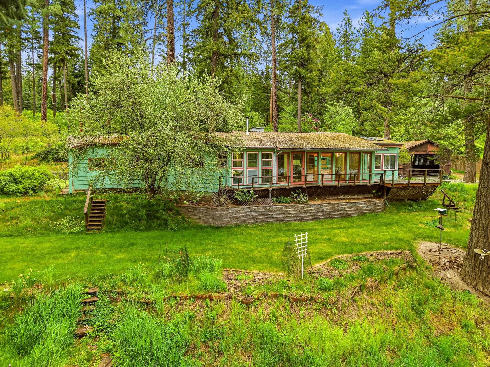 2026 East Sandy Beach Road Elk, WA 99009 - Photo 3 of 48