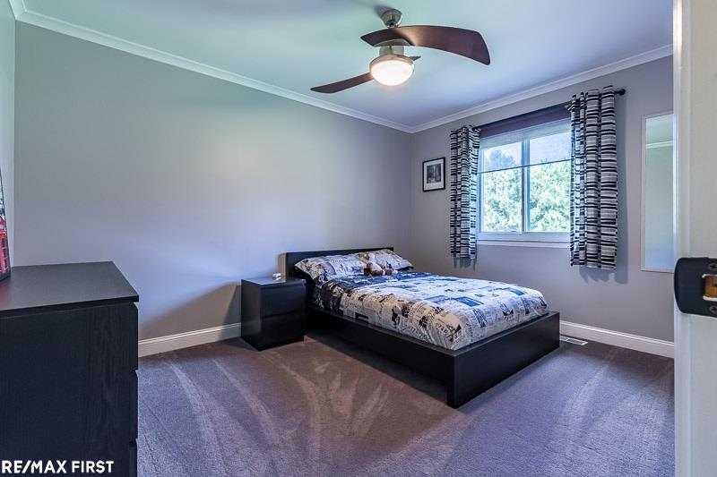 2096 Winchester Road Rochester Hills, MI 48307 - Photo 15 of 49
