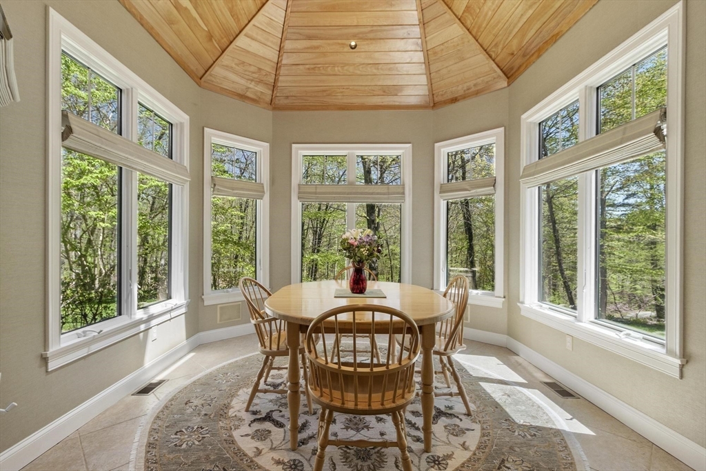 26 Corn Road Bolton, MA 01740 - Photo 6 of 35