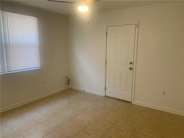 $1,950 | Undisclosed Address, New Orleans, LA 70122