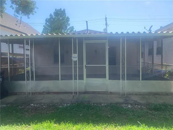 $1,850 | 6005 Franklin Avenue, New Orleans, LA 70122