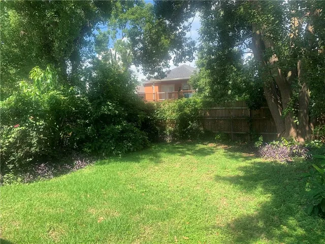 $1,950 | Undisclosed Address, New Orleans, LA 70122