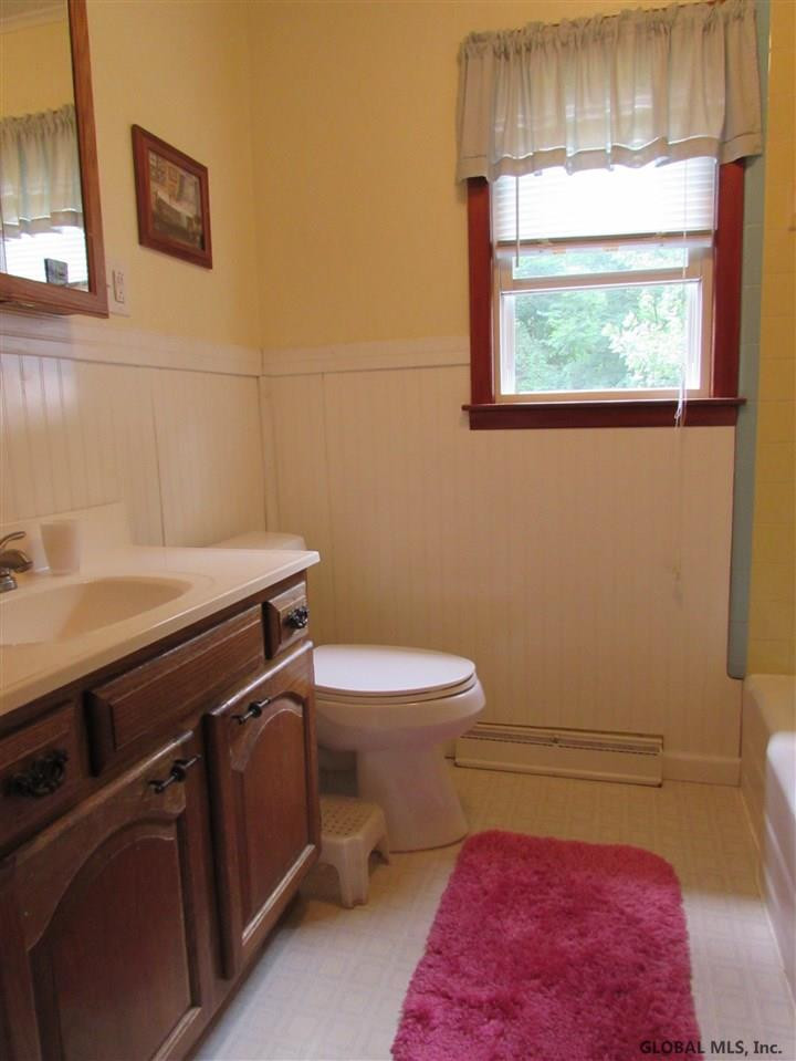 279 Van Wies Point Road Bethlehem, NY 12077 - Photo 14 of 25 Photo 14