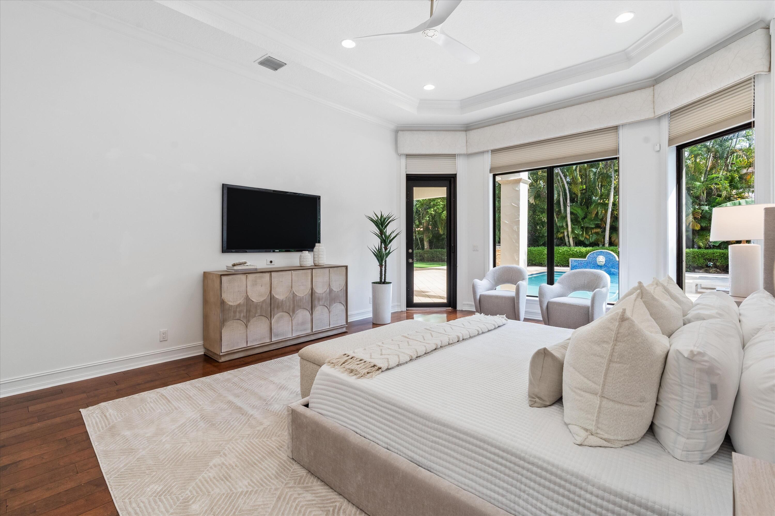 717 Northwest 4th Street Boca Raton, FL 33486 - Photo 20 of 31 18-717 NW 4th Street Boca Raton, FL-116
