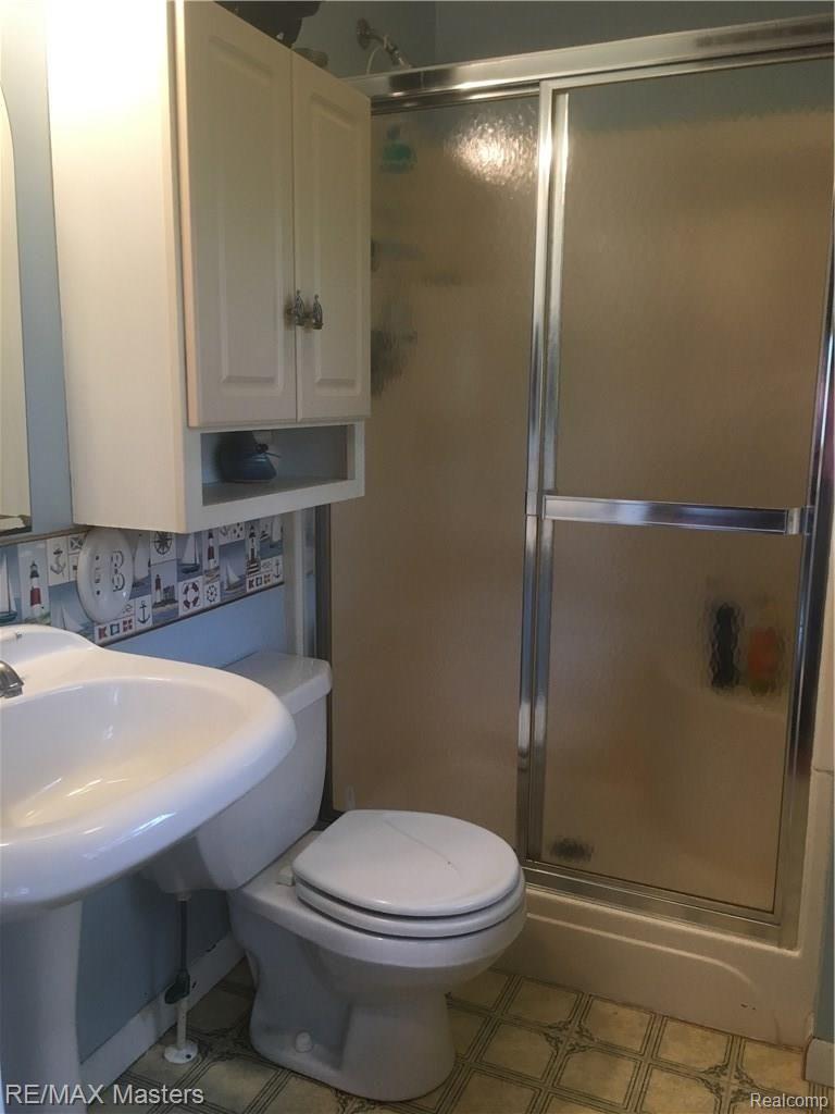 9805 Ferder Road Maybee, MI 48159 - Photo 10 of 20 2nd Bath