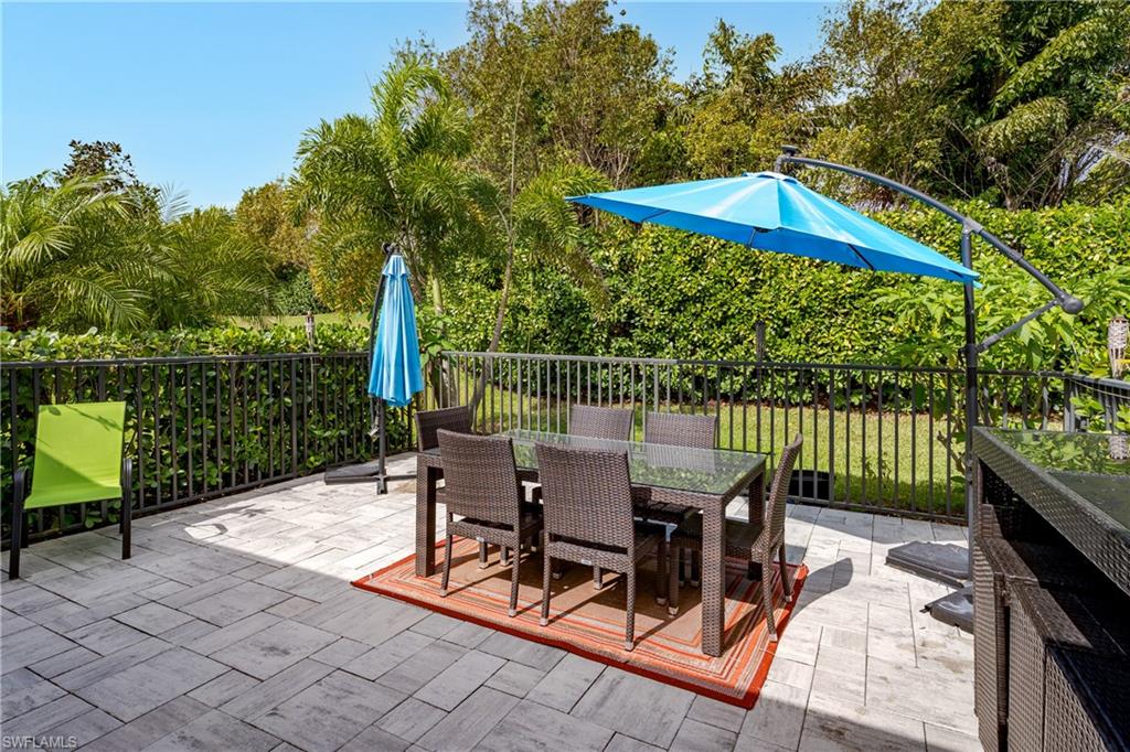 14943 Edgewater Circle Naples, FL 34114 - Photo 18 of 50