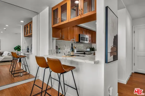 $898,000 | 10664 Wilkins Avenue, Unit 202, Los Angeles, CA 90024