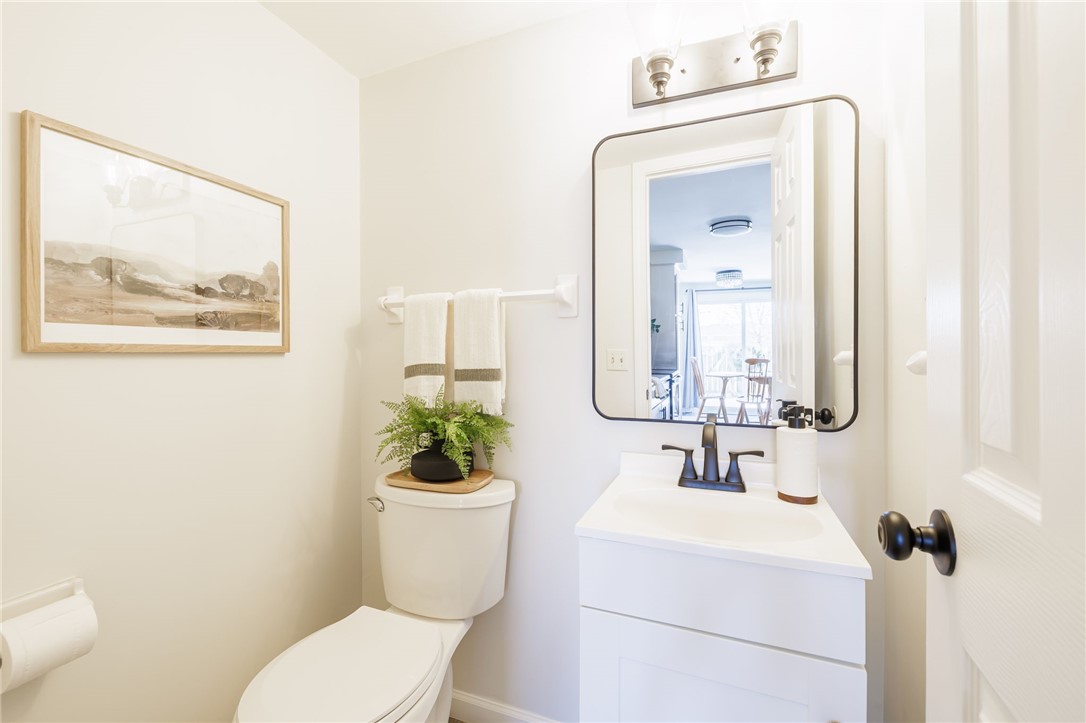 16 Springwood Drive Webster, NY 14580 - Photo 14 of 23