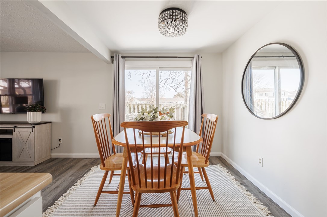 16 Springwood Drive Webster, NY 14580 - Photo 8 of 23