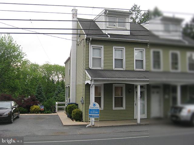 1301 Sandhill Road Lebanon, PA 17046 - Photo 2 of 22 Gallery Image 2