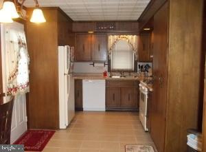 1301 Sandhill Road Lebanon, PA 17046 - Photo 10 of 22 Gallery Image 10